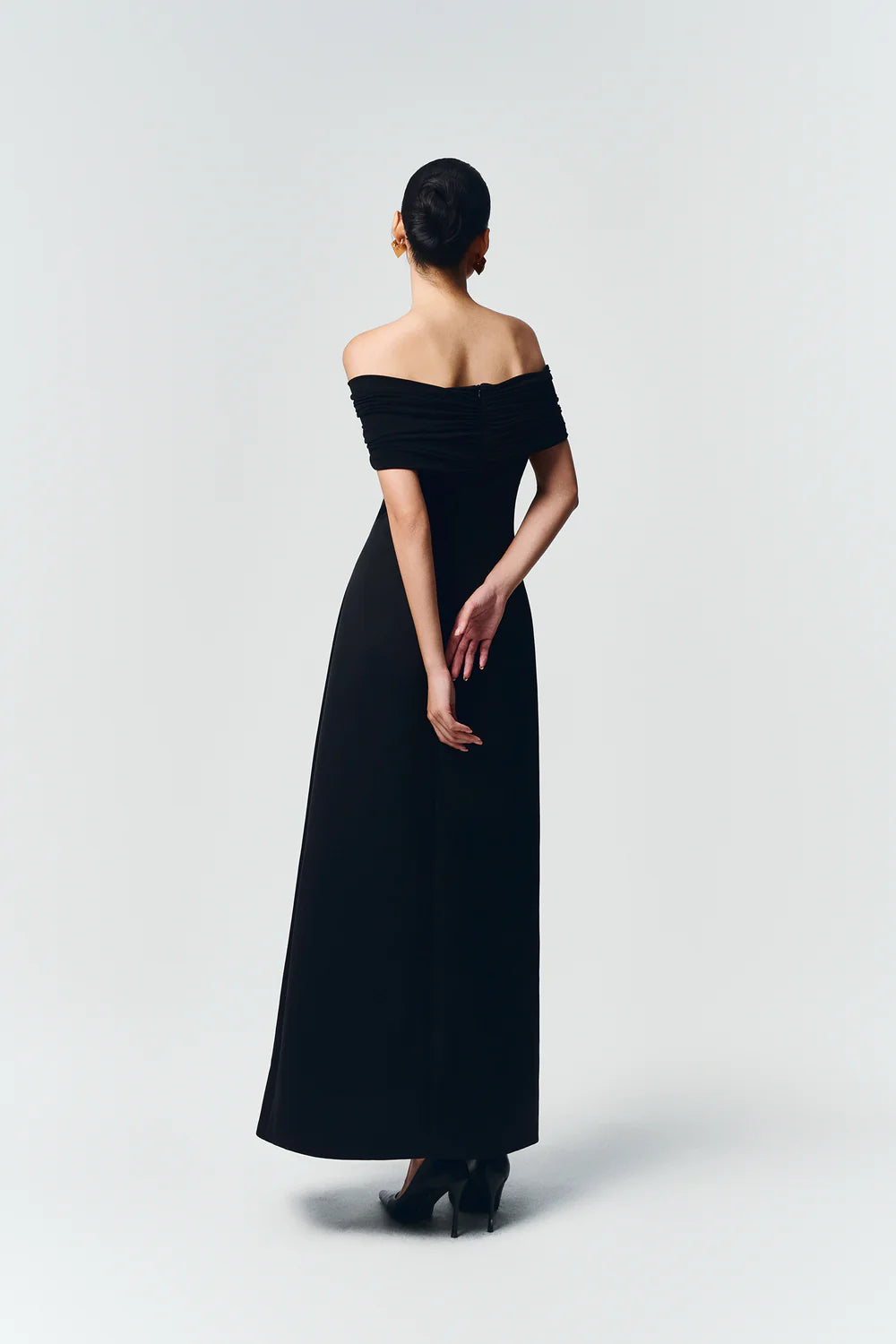 Silvera Off-Shoulder Gathering Maxi Dress