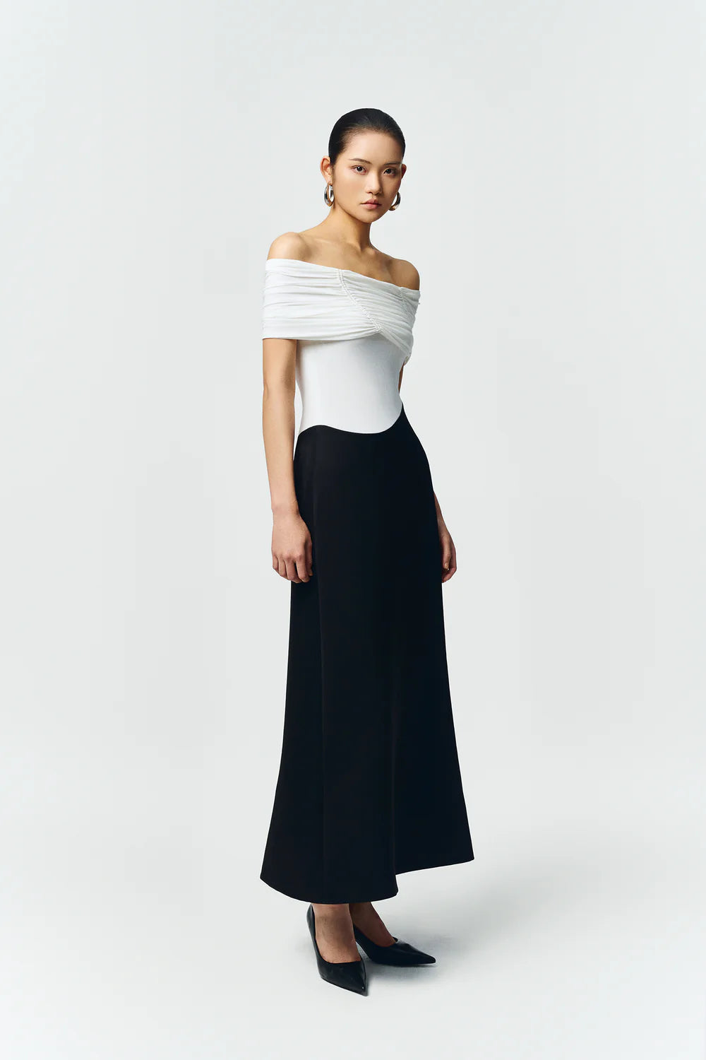 Silvera Off-Shoulder Gathering Maxi Dress