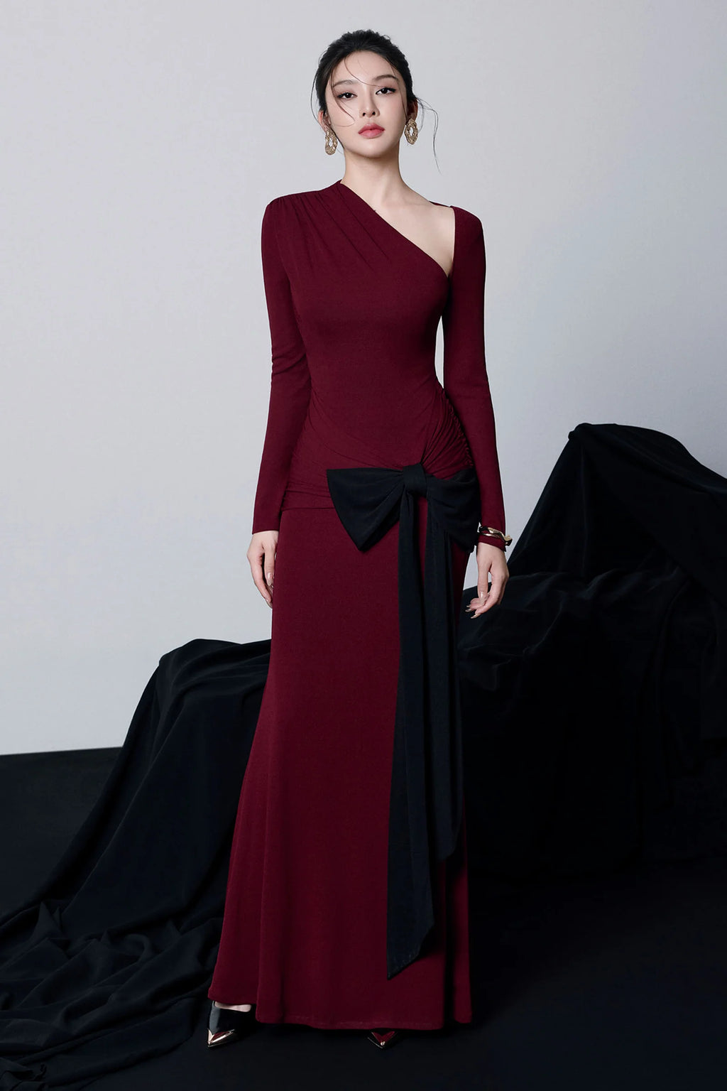 Melanie Asymmeytric Neck Ribbon Maxi Dress