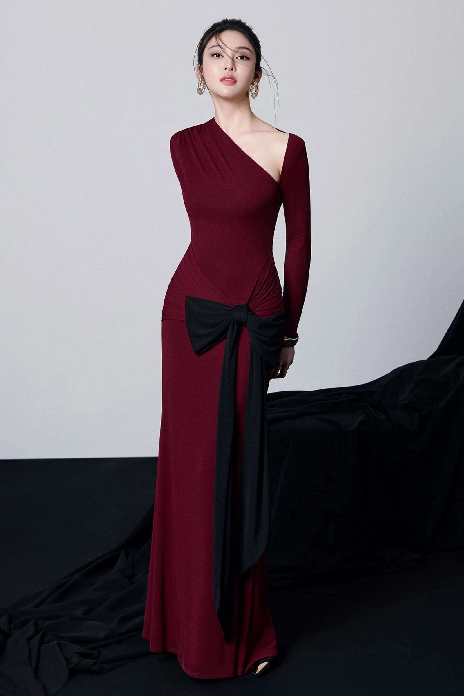 Melanie Asymmeytric Neck Ribbon Maxi Dress