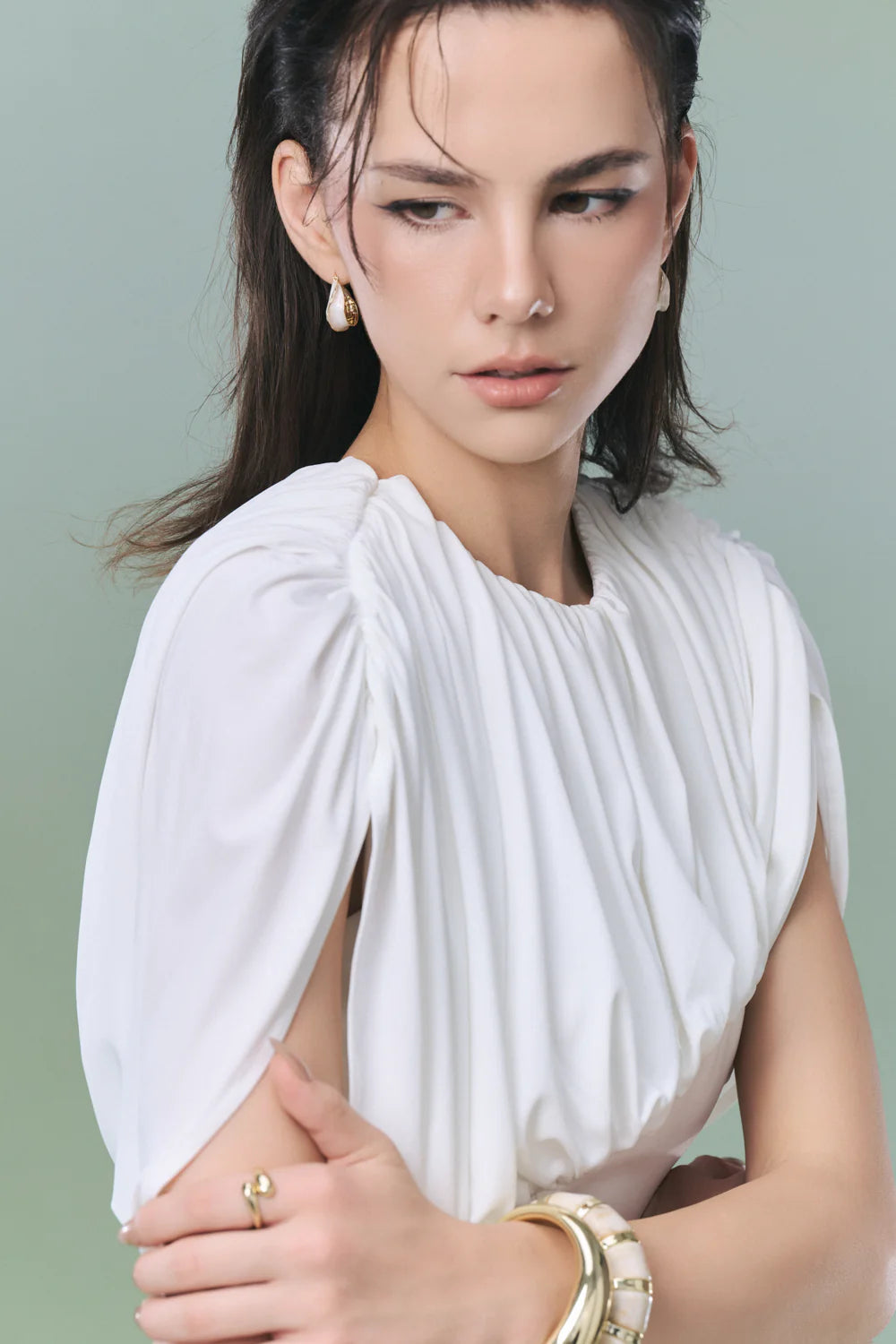 Voayage A-line Gathering Midi Dress