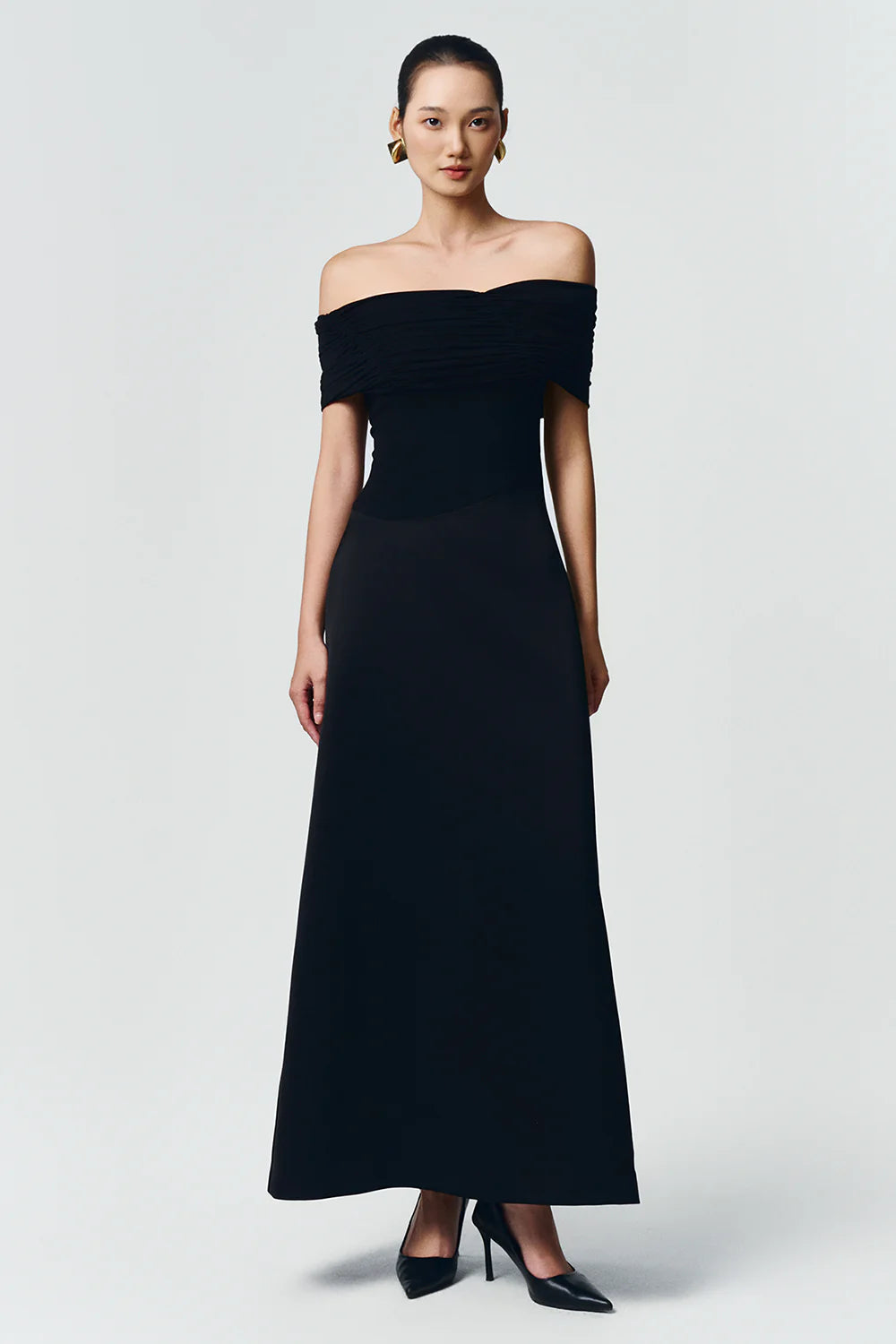 Silvera Off-Shoulder Gathering Maxi Dress