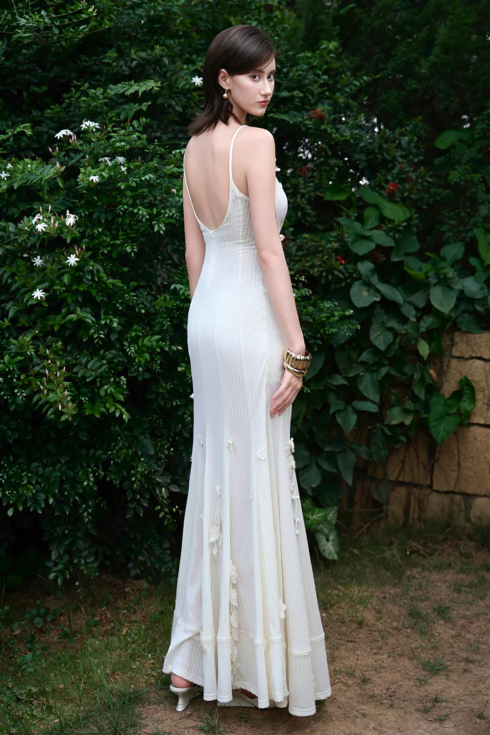 Poetic Scoop Neck Applique Maxi Dress