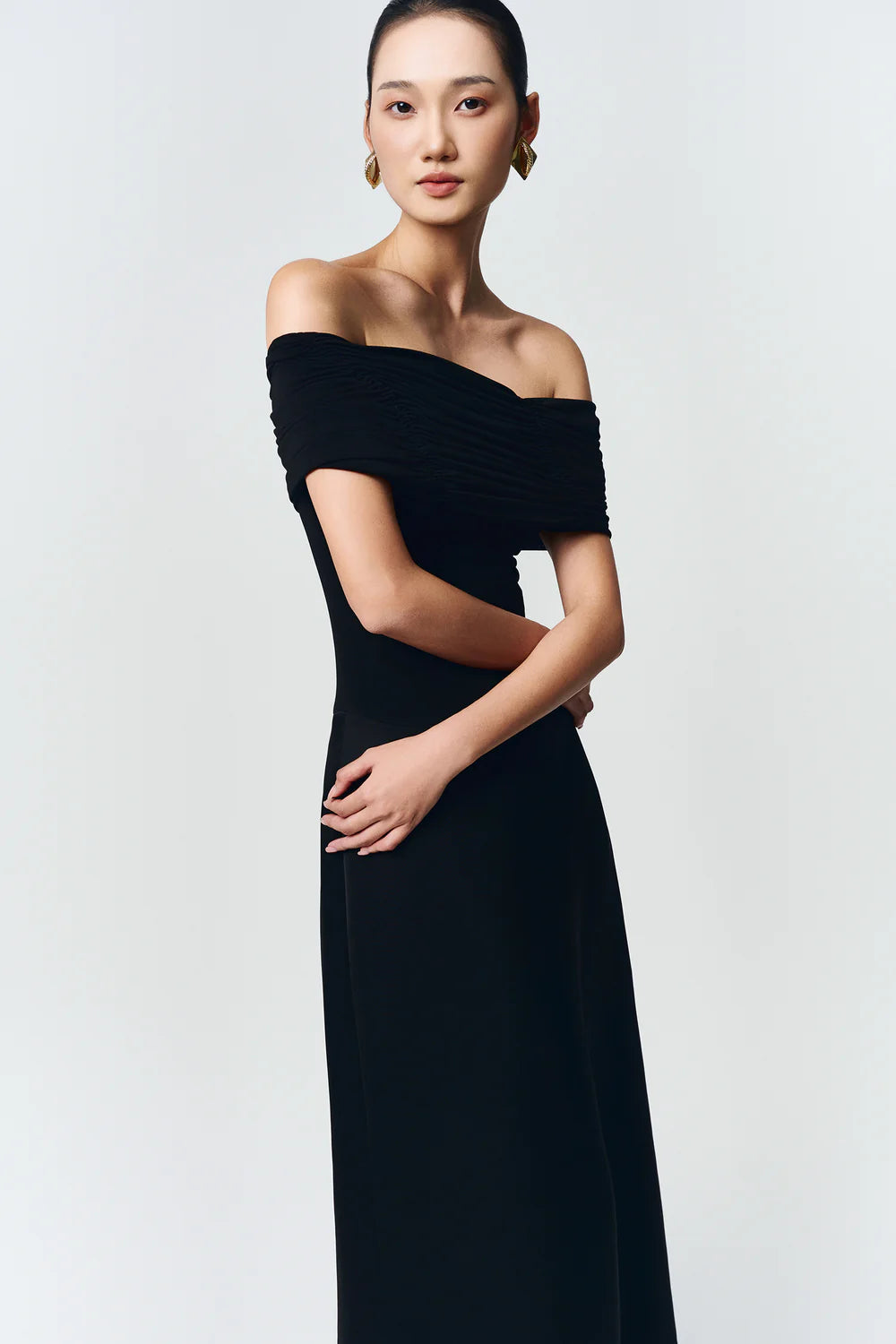 Silvera Off-Shoulder Gathering Maxi Dress